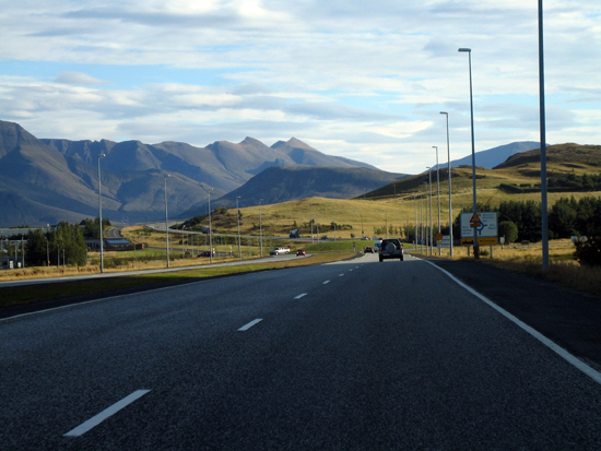 Weg aus Reyklavik