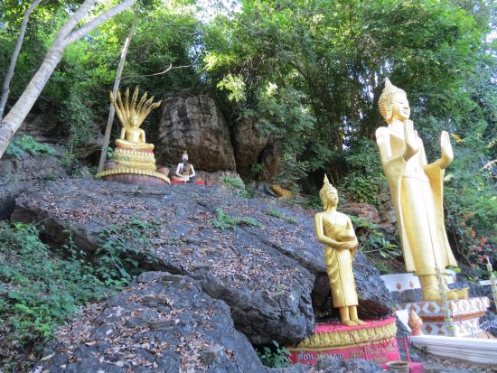 Buddhas auf dem Weg nach unten