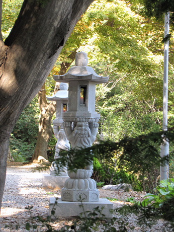 Blick in den Garten der Pagode