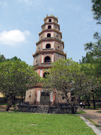 Turm der Thien Mu Pagode